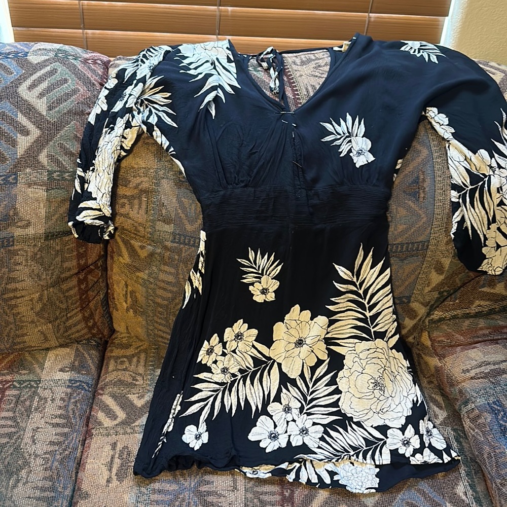 Billabong women’s dress